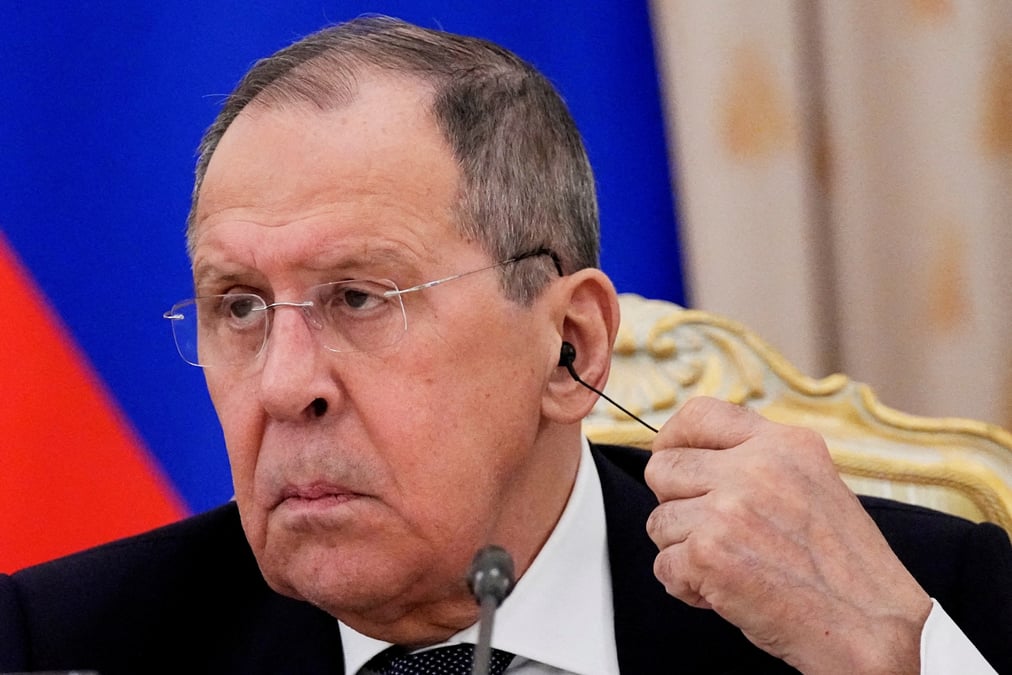 Ukraine: lavrov accuse l'occident de vouloir torpiller les negociations avec kyiv