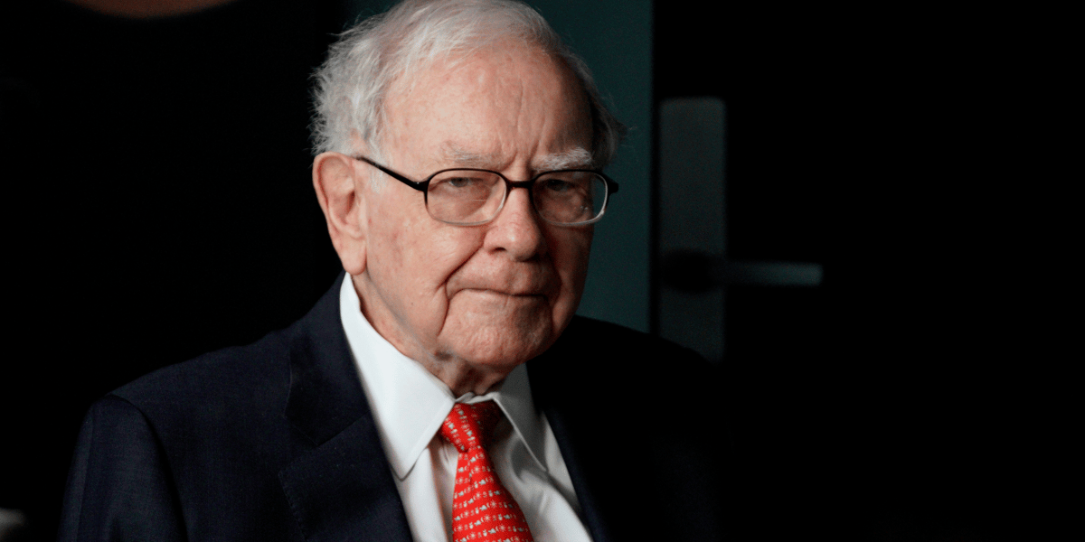 Berkshire rachete ses actions et monte dans apple, dit buffett