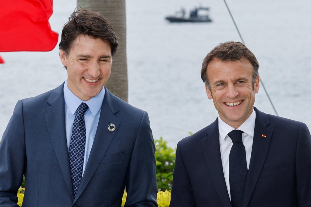 Le premier ministre canadien justin trudeau et le president francais emmanuel macron lors du sommet du g7 a hiroshima