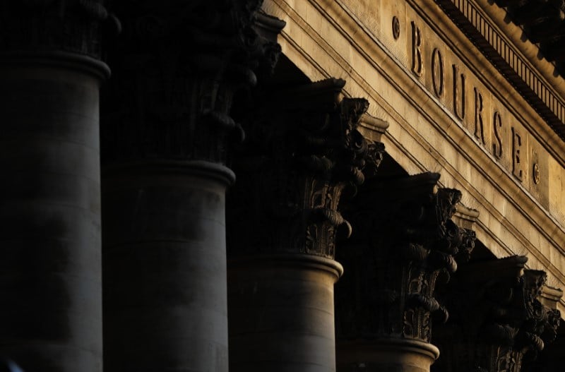 Hormis londres, les bourses europeennes evoluent en hausse
