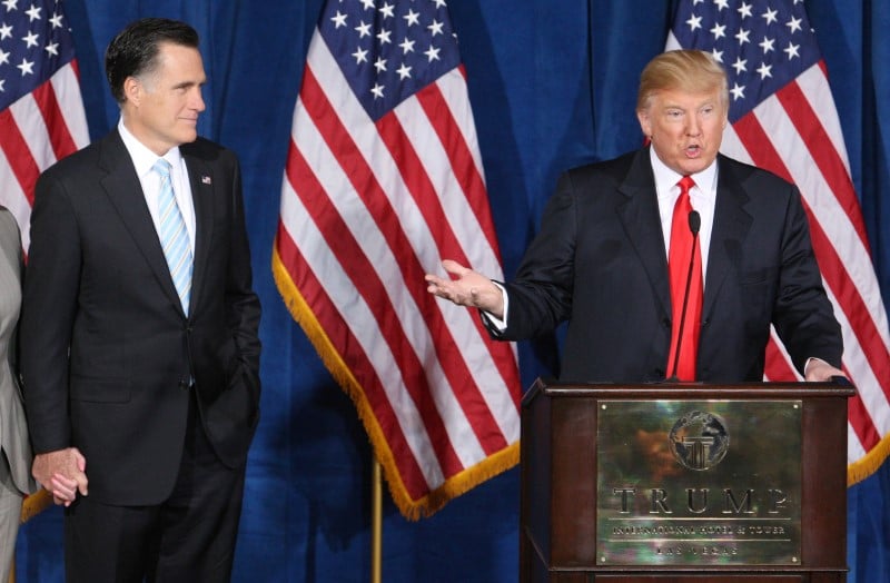Donald trump invite par mitt romney a publier ses declarations fiscales