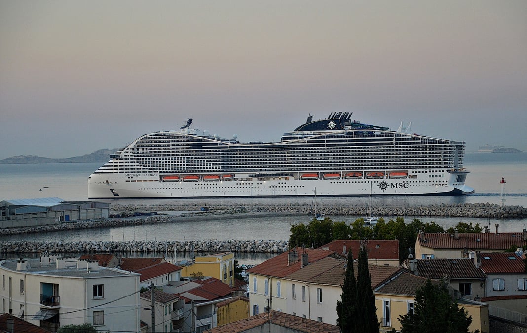 Le premier paquebot de la série World Class, le MSC World Europa, avait été livré par ce chantier naval en octobre 2022.