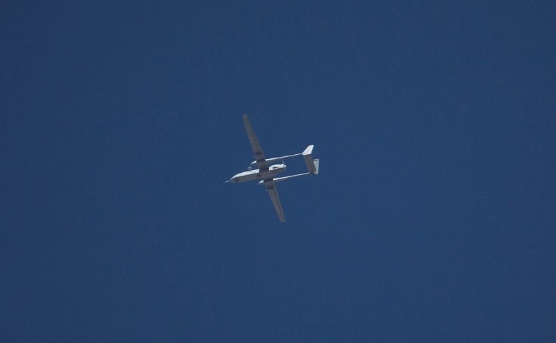 Un drone israélien abattu par l'armée iranienne, selon Isna