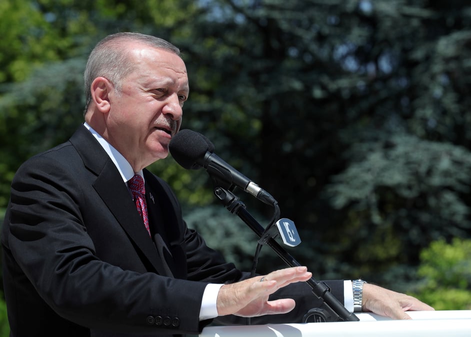 La turquie fait face aux pires incendies de son histoire, dit erdogan