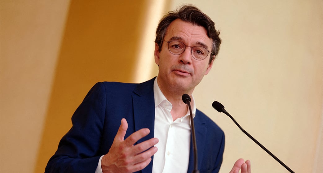 Mario Stasi, président de la Licra, et d'autres signataires, alertent l'Europe face aux nouvelles mesures de Meta, à l'aube de la prise de pouvoir par Donald Trump aux États-Unis.
