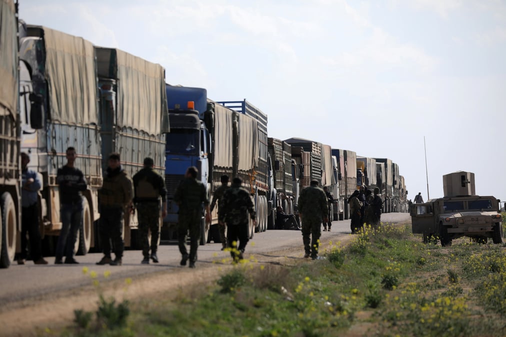 Syrie: les fds remettent 150 djihadistes aux autorites irakiennes