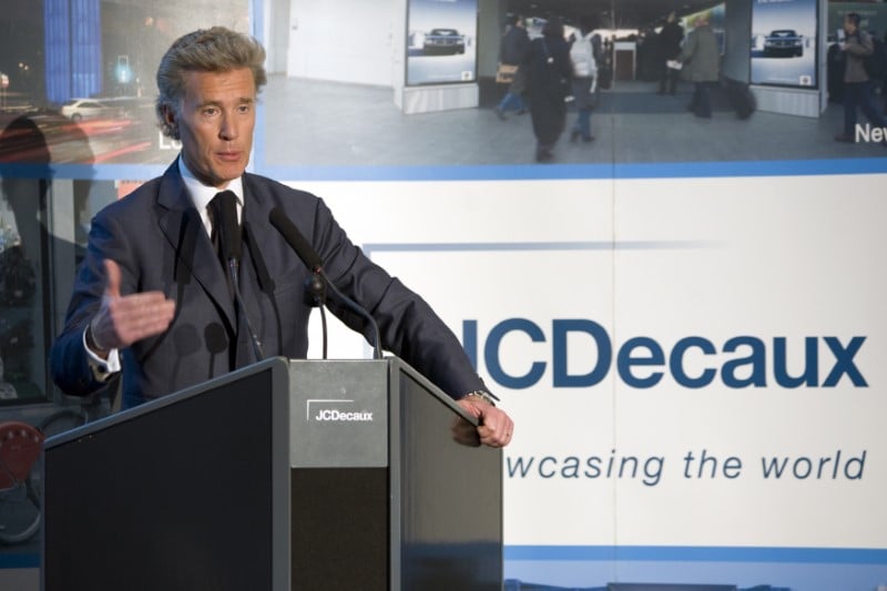 Jcdecaux revient sur le projet de baisser les investissements en grande-bretagne