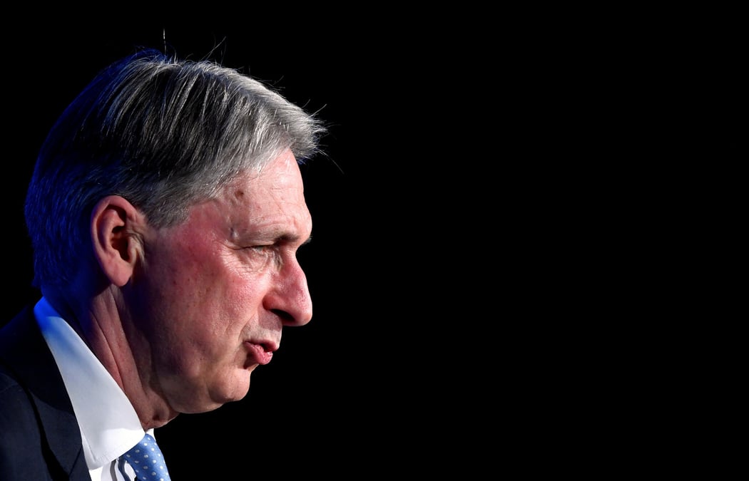 Aux côtés de Philippe Hammond, d'autres poids lourds s'opposent à la stratégie de Boris Johnson, lequel n'a pas écarté la possibilité de suspendre le Parlement en octobre pour empêcher les députés de bloquer la sortie sans accord qu'il souhaite.