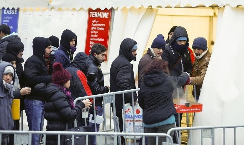Angela merkel veut reduire l'afflux de refugies en europe