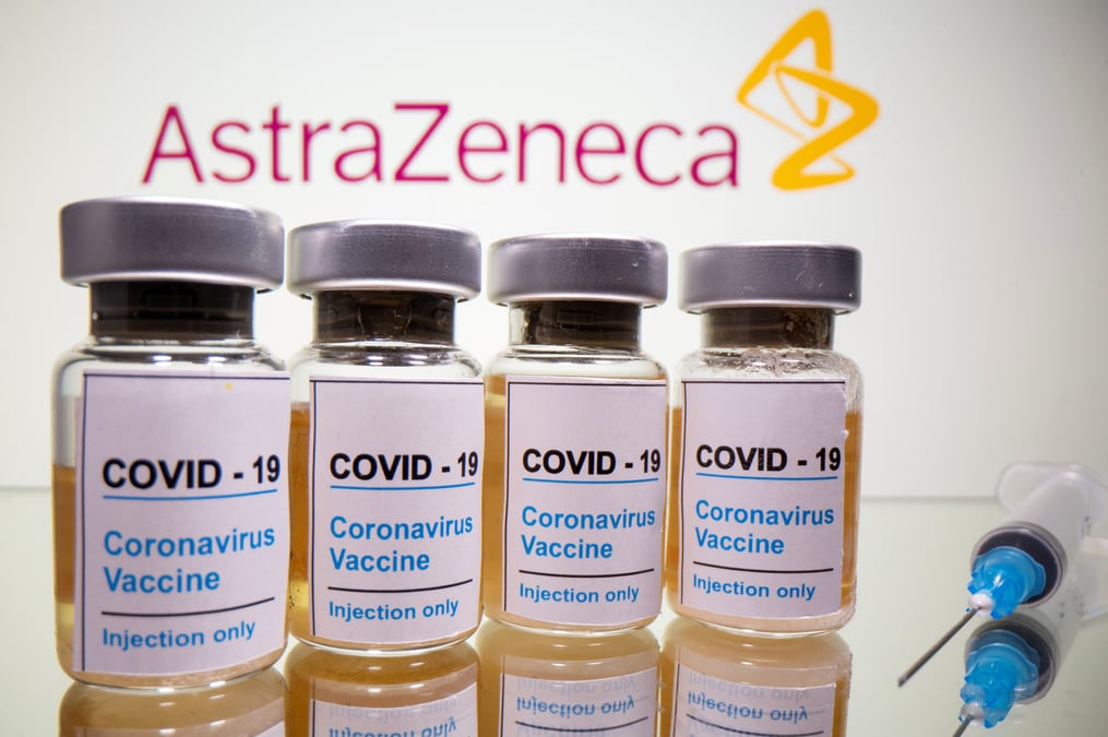 Coronavirus: le vaccin d'astrazeneca efficace en moyenne a 70,4%, selon une analyse groupee