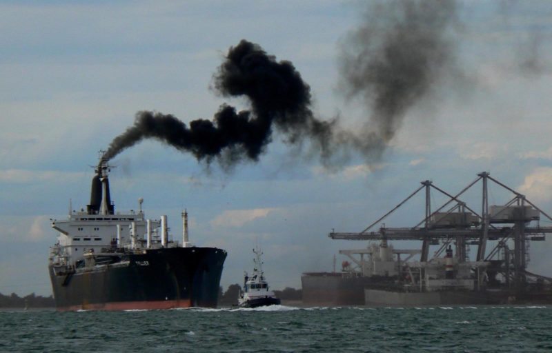 Cargo, super tanker koweïtien