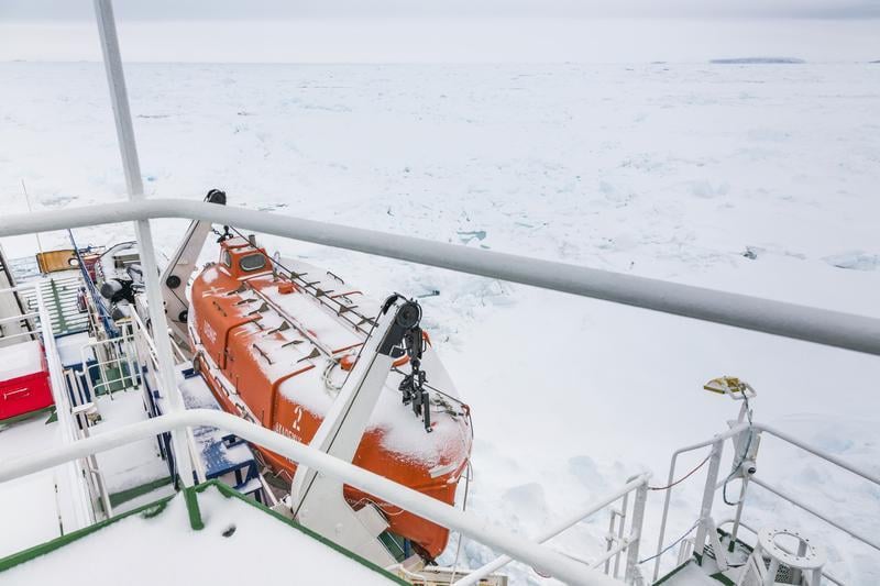 L'évacuation aérienne de l'Akademik Chokalski à nouveau reportée