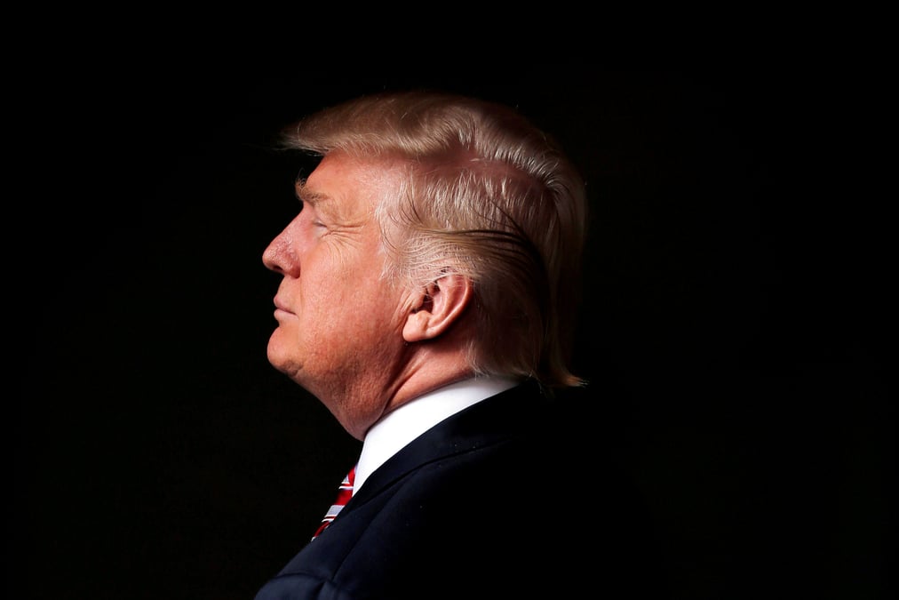 Trump conserve 50 hauts fonctionnaires juges indispensables