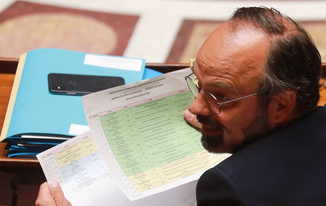 Philippe evoque une possible reprise des offices religieux le 29 mai