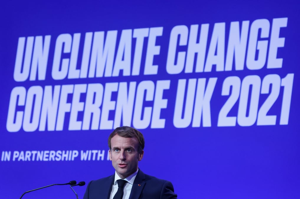 Cop26: macron appelle les gros emetteurs a rehausser leurs ambitions