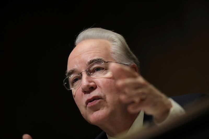 Aux usa, price secretaire a la sante, l'obamacare en ligne de mire