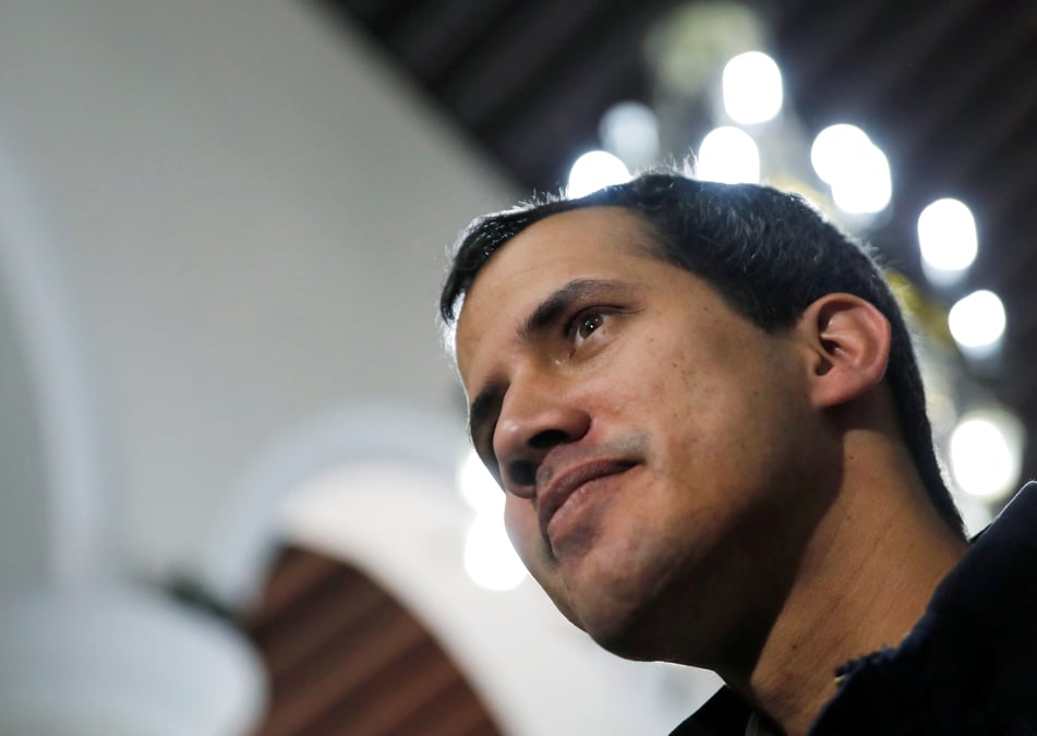 Un general venezuelien dit reconnaitre guaido comme president