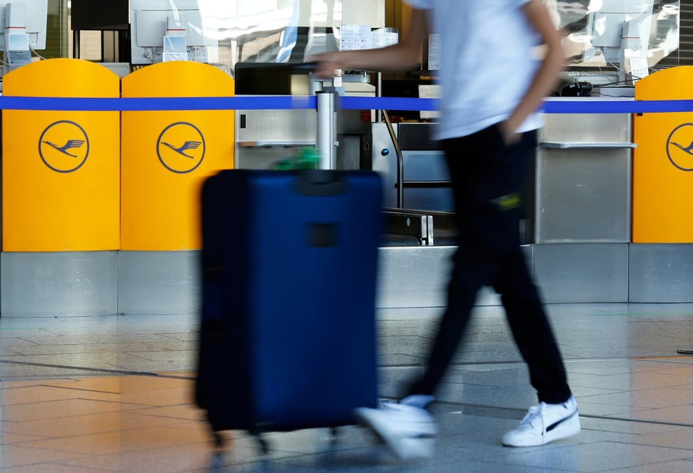 Lufthansa prevoit de nouvelles charges de restructuration au 4e trimestre