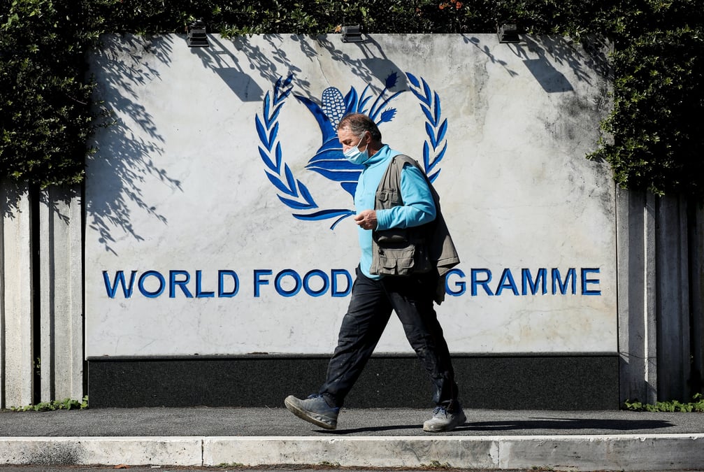 Plus de 40 millions de personnes menacees par la faim dans le monde, avertit le pam