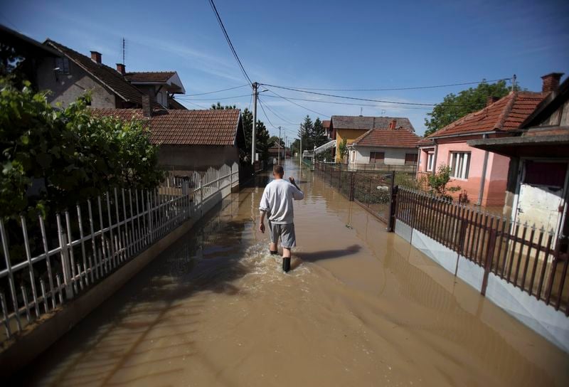 Trois jours de deuil en Serbie après les inondations meurtrières