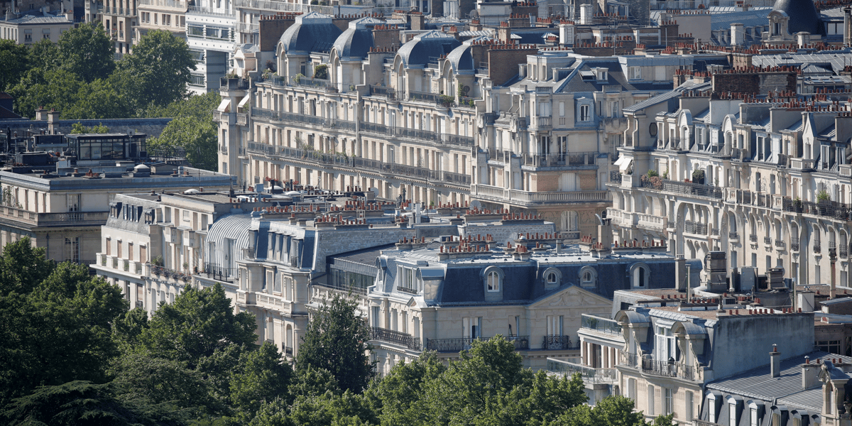 Un homme vu en possession d'une machette arrete a paris