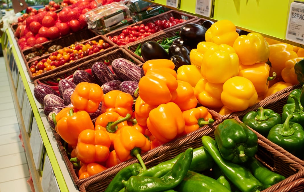 En décembre, les prix de l'alimentation, principal moteur de l'inflation l'an dernier, ont continué à ralentir, avec une hausse de 7,1% en décembre.