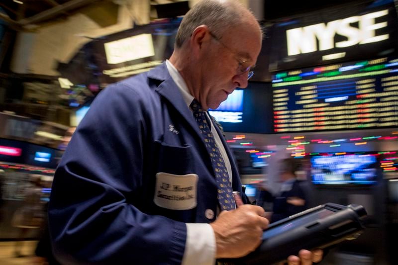 Wall Street ouvre dans le rouge 