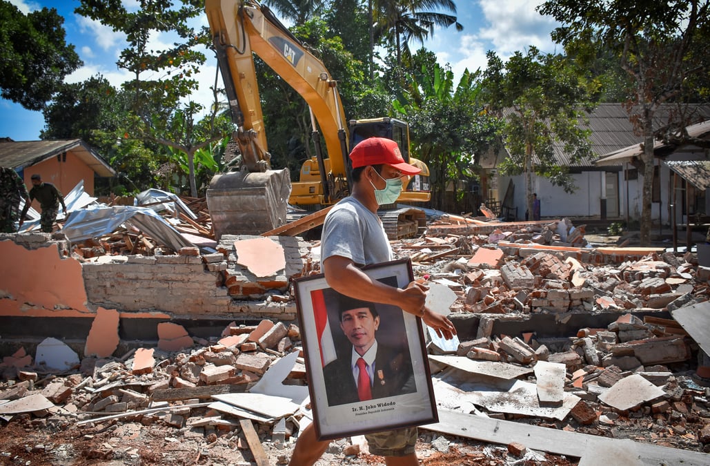 Le bilan du seisme de lombok depasse les 430 morts