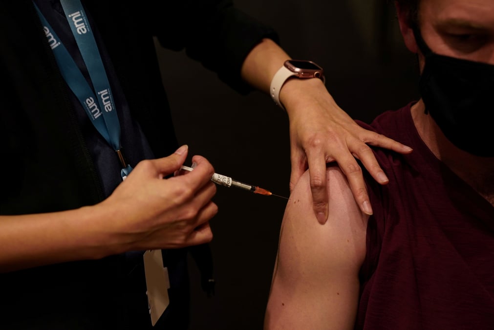 Australie: les opposants a l'obligation vaccinale comparent le gouvernement du victoria aux nazis, rapportent les medias