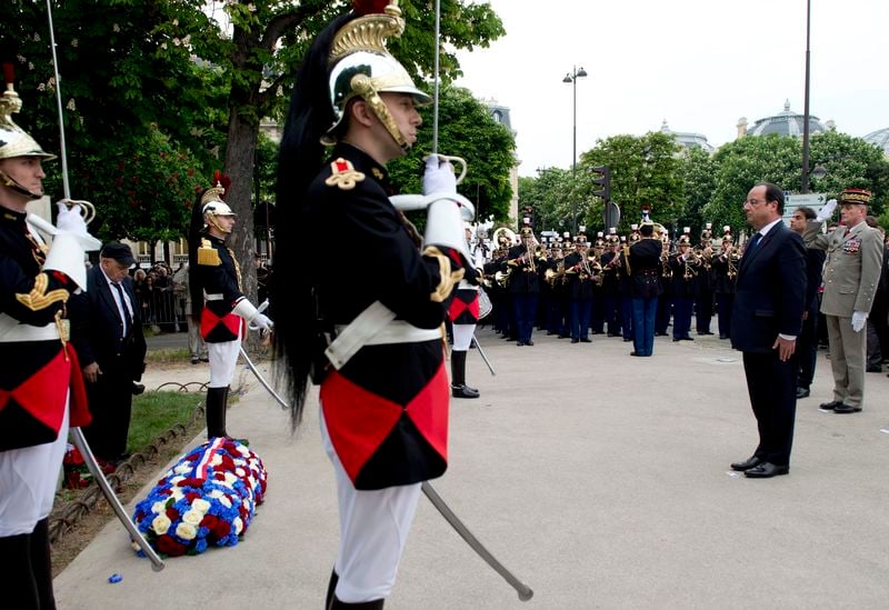Hollande à Erevan pour le centenaire du génocide arménien
