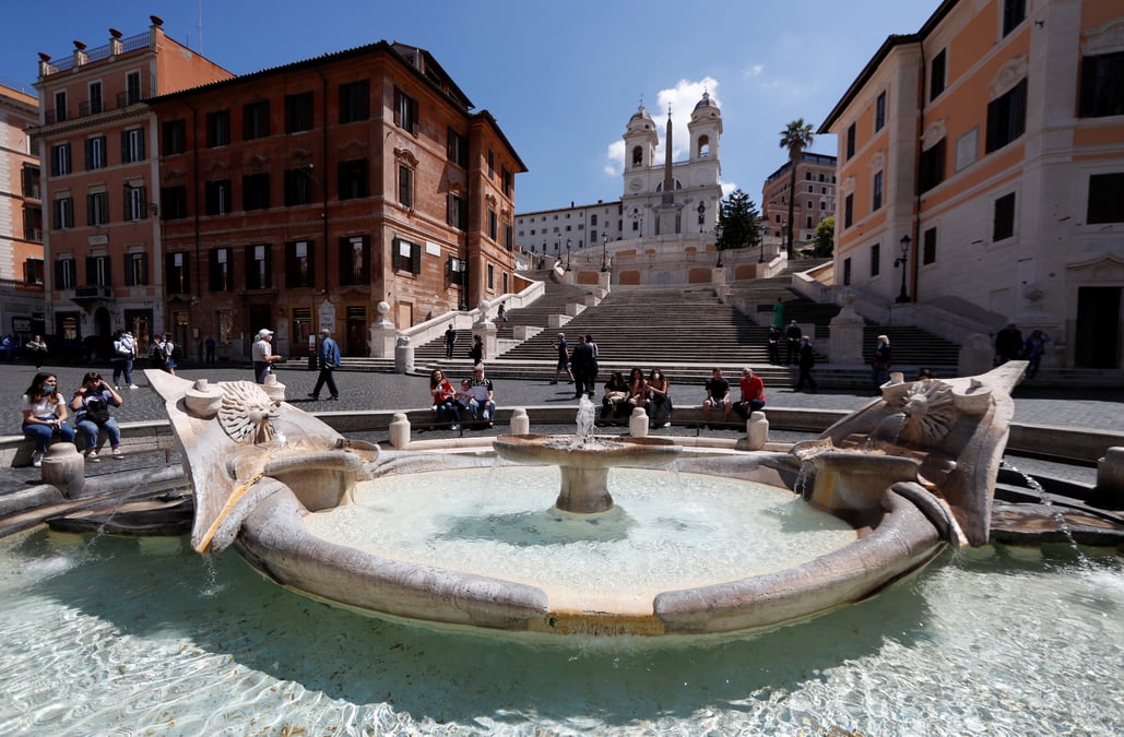 Italie: plan de relance de 15 a 20 milliards d'euros en projet, vers un deficit a plus de 11% du pib