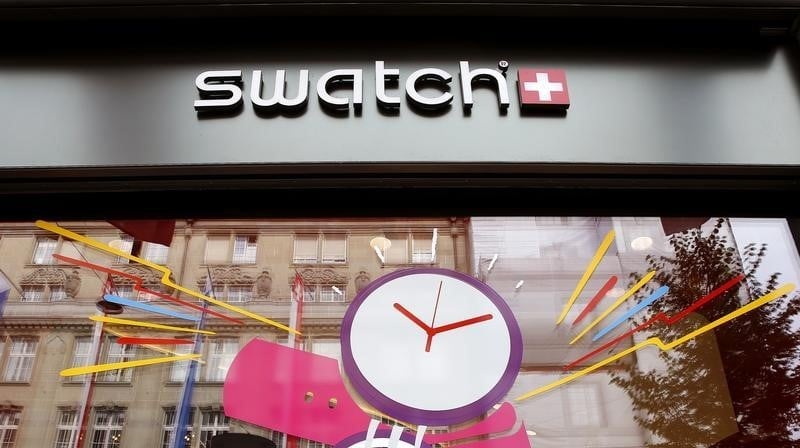 Swatch prevoit une reprise au second semestre