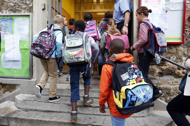 La croissance de la population continue de ralentir