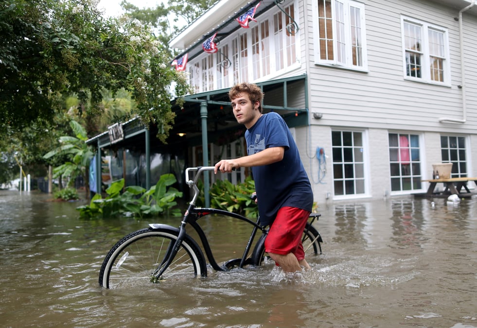 Barry touche terre en louisiane et redevient tempete tropicale