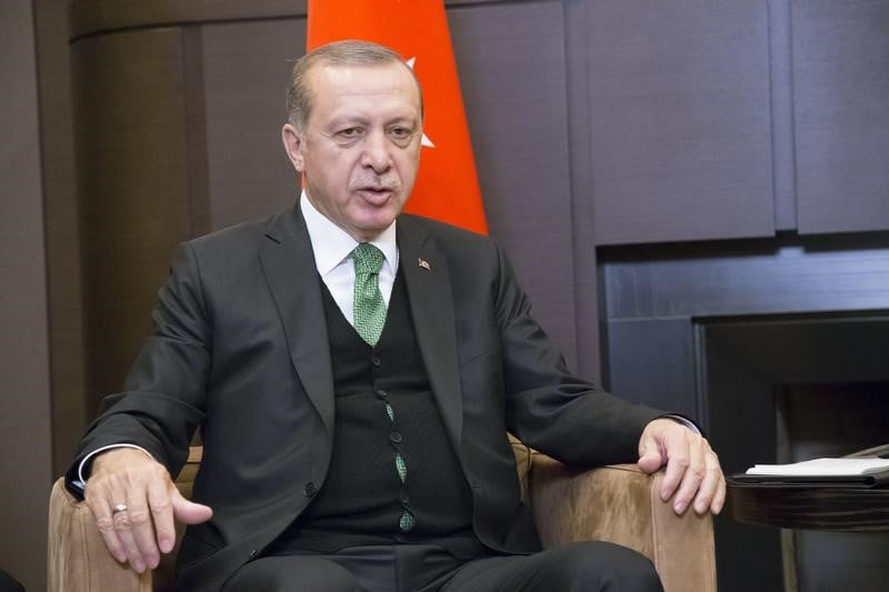 Erdogan exhorte washington a renoncer a armer les ypg