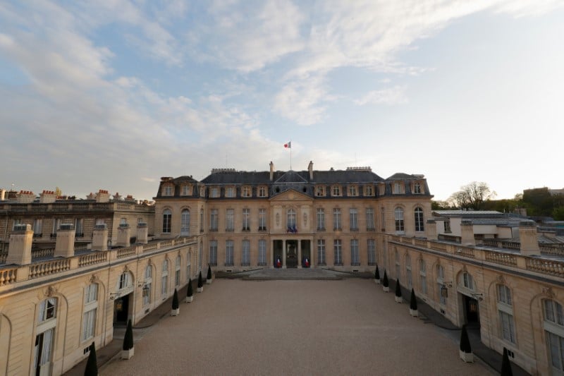 Union: paris denonce une "mise sous pression malvenue" sur l'elargissement