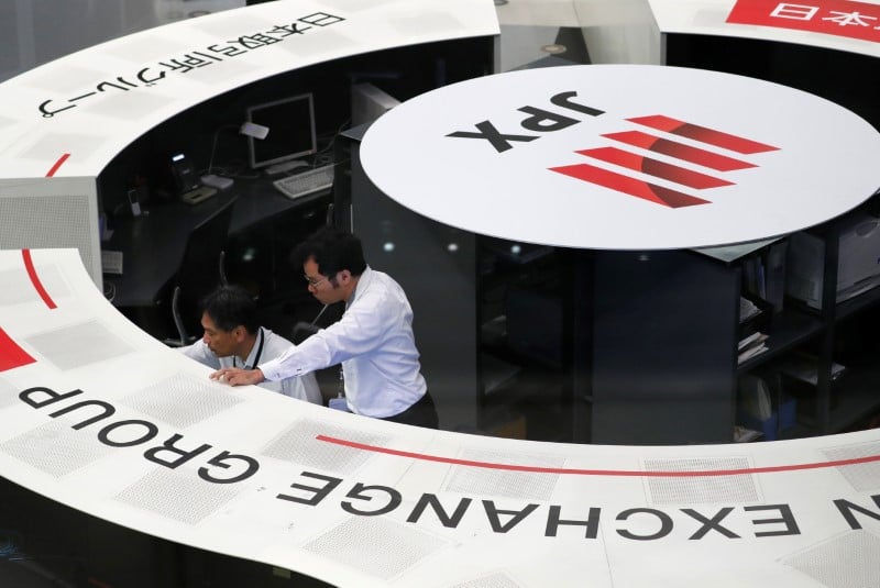 Tokyo finit en baisse de 0,45%