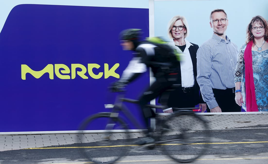 Merck kgaa un peu moins pessimiste pour ses resultats annuels