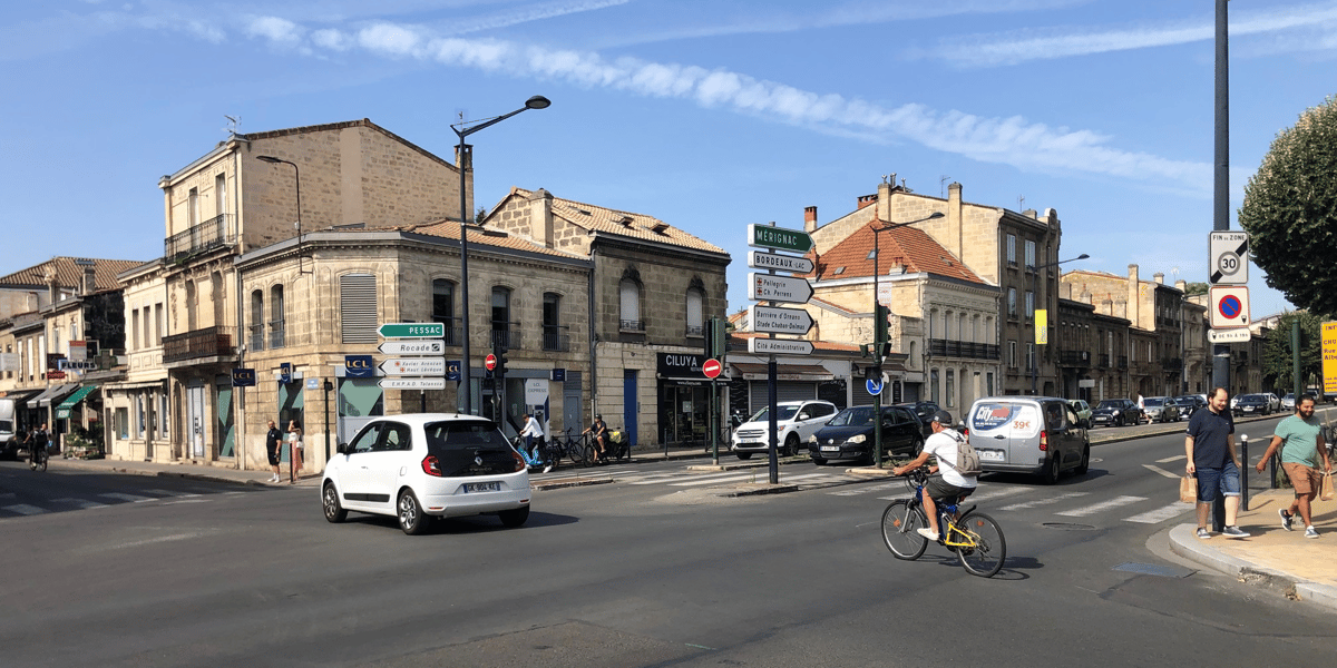 Sur les boulevards, les barrières, qui abritent de nombreux commerces, vont être fortement concernées par le projet de transformation.