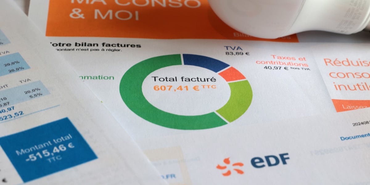 Jusqu'à présent, deux taux différents de TVA s'appliquaient sur la facture d'un consommateur.