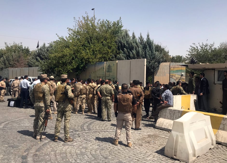 Attentat suicide au siege du gouvernement kurde a erbil