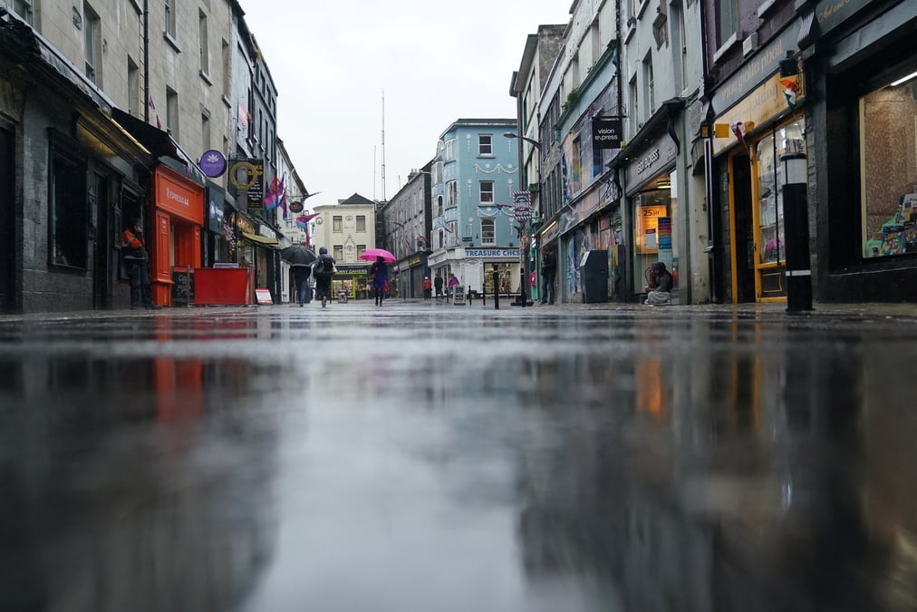 Quasi-reconfinement en irlande, les ecoles restent ouvertes