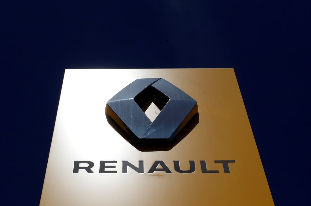 La contribution de nissan aux resultats de renault negative de 30 millions d'euros pour le troisieme trimestre