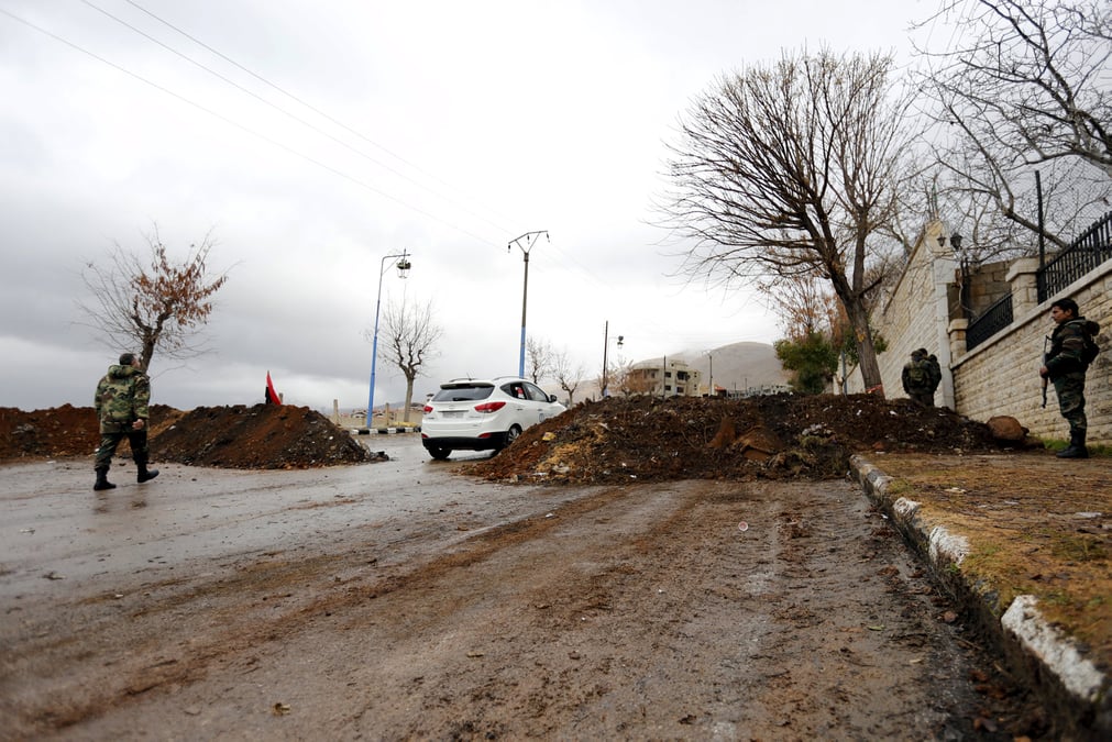 Quatre localites syriennes assiegees recoivent une nouvelle livraison d'aide