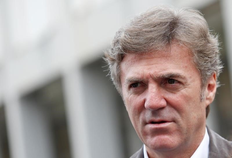 Telecom italia gele son projet de tres haut debit en zones rurales