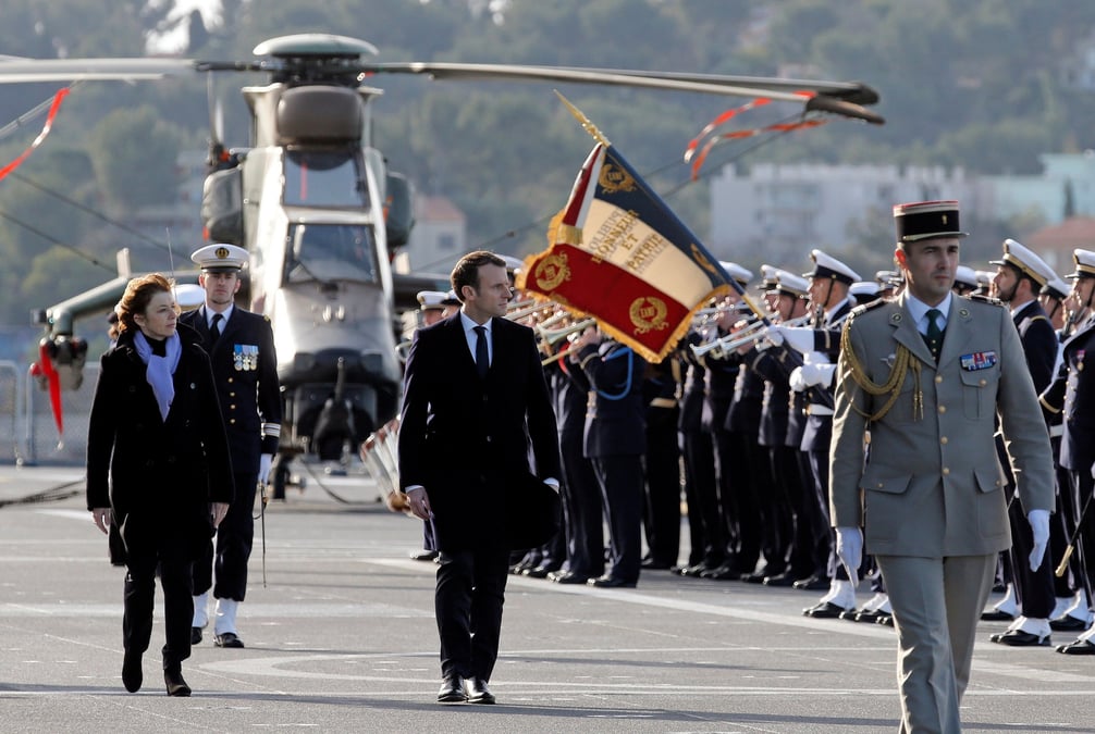 Macron, Parly, Loi de programmation militaire, Défense, armées, vaisseau Dixmude, base navale de Toulon,