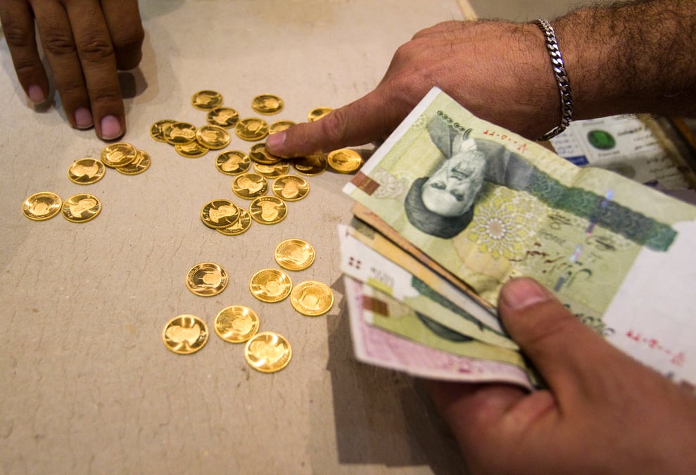 Le rial iranien touche un nouveau plus bas