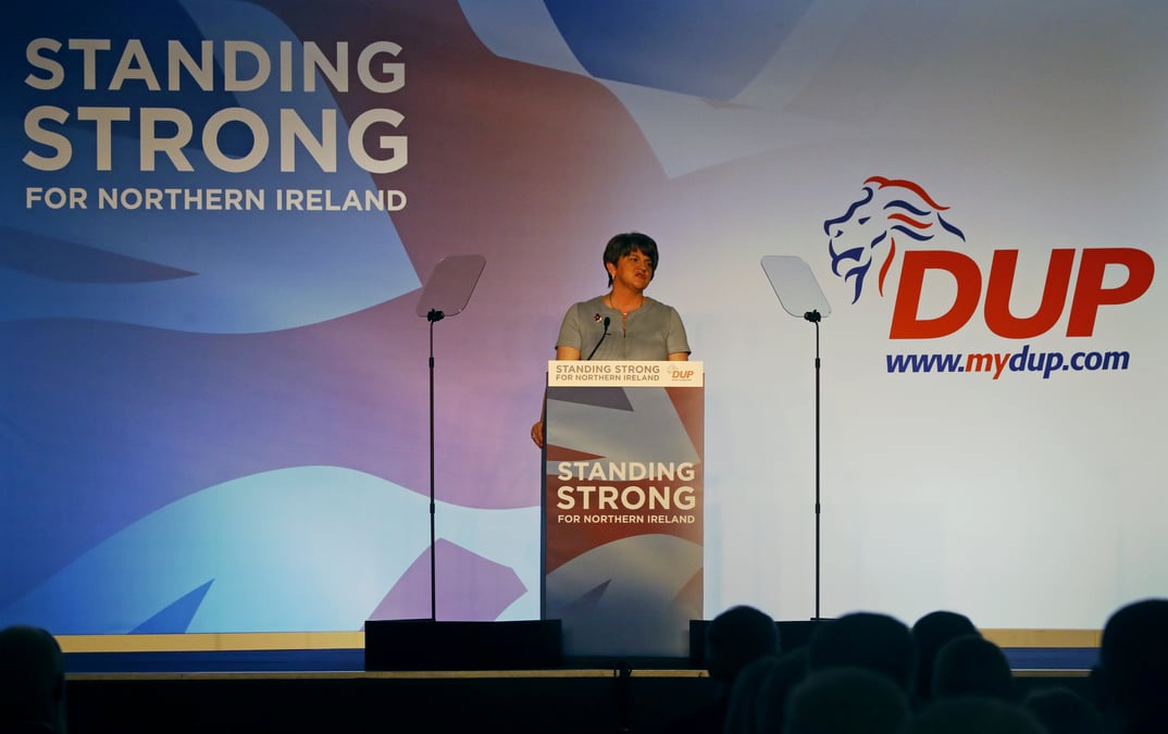 En irlande du nord, les elections du 12 decembre se presentent mal pour le dup