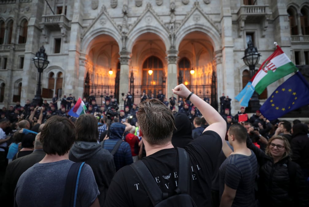 Manifestation a budapest contre "l'autoritarisme" de viktor orban