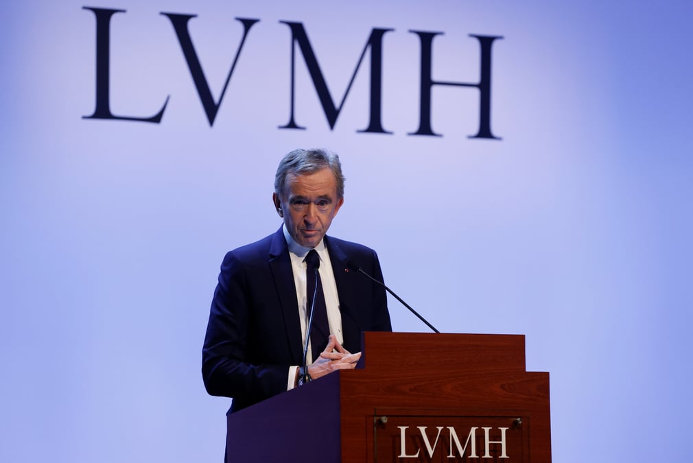 Bernard arnault vole a son tour au secours d'arnaud lagardere